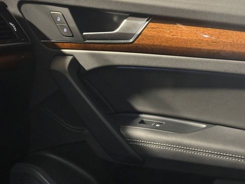 Used 2023 Audi Q5 2.0T Premium Plus image 25