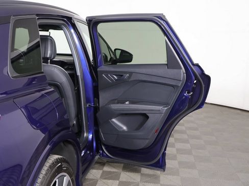 Used 2024 Audi Q4 e-tron Premium Plus AWD/4WD image 25