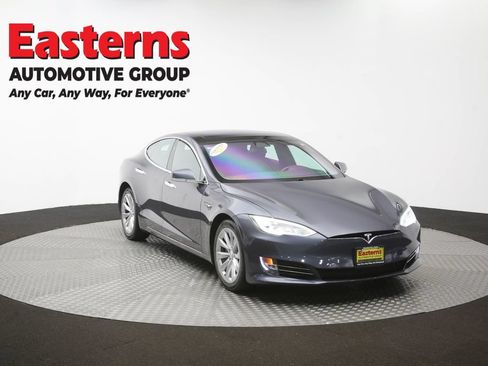 Used 2018 Tesla Model S 75D AWD/4WD image 41