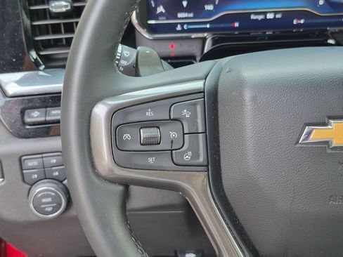Used 2024 Chevrolet Silverado 1500 High Country w/ Technology Package AWD/4WD image 19