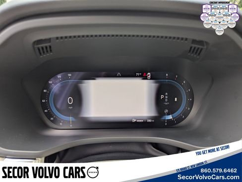 Certified 2023 Volvo XC60 B5 Plus w/ Climate Package image 13