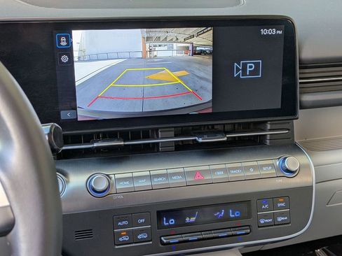 Used 2025 Hyundai Kona SEL FWD image 16