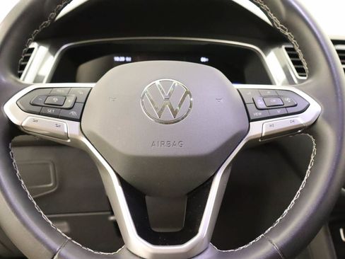 Used 2024 Volkswagen Tiguan S AWD/4WD image 11