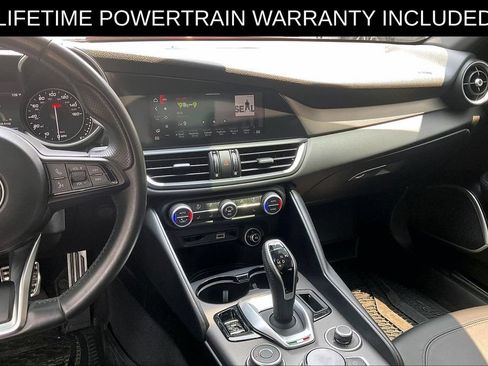 Used 2021 Alfa Romeo Giulia Ti Sport RWD image 8