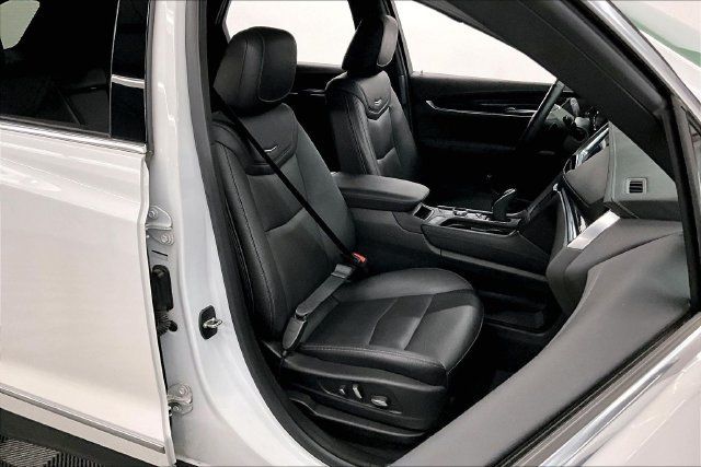 Used 2023 Cadillac XT5 Premium Luxury AWD/4WD image 8