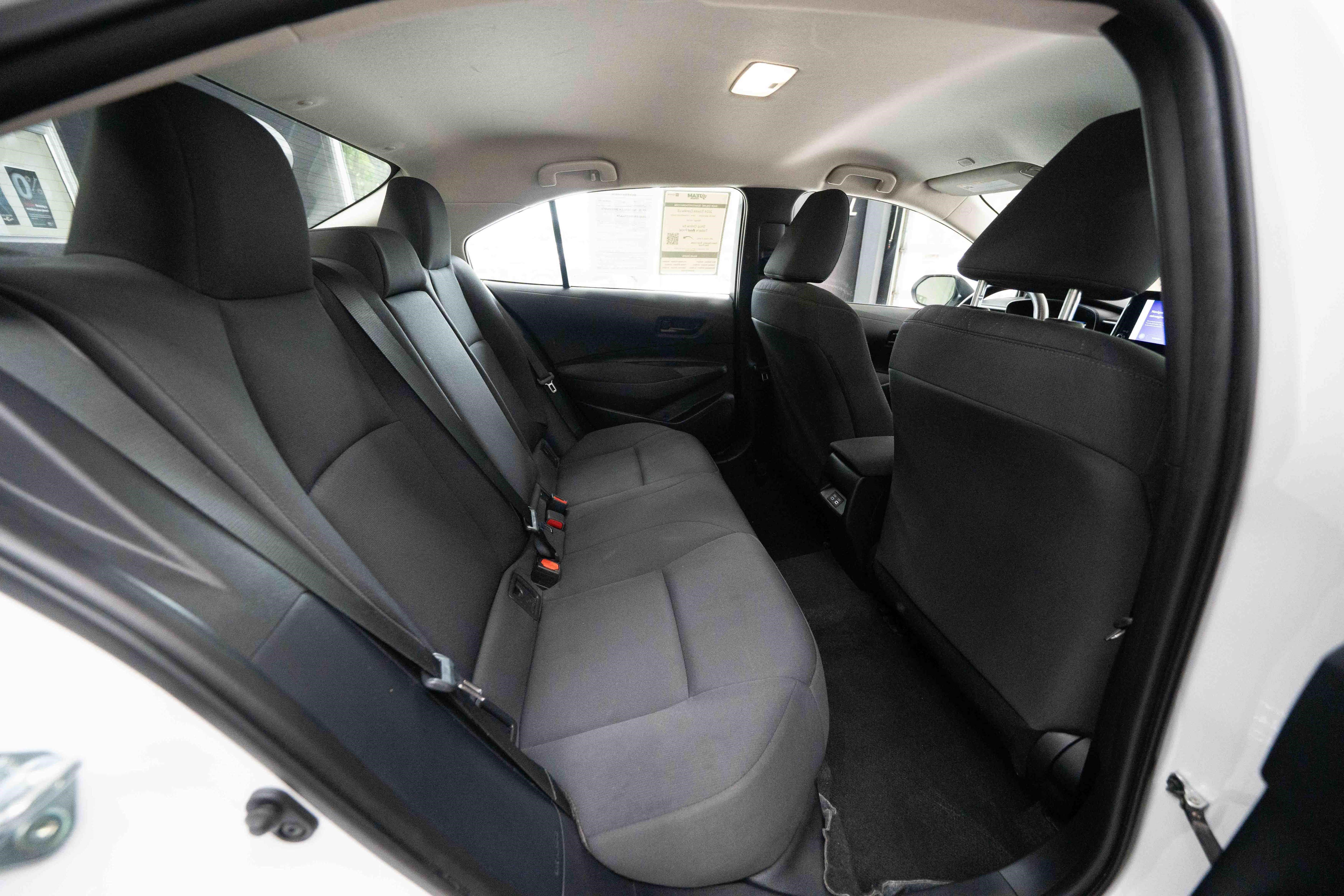Used 2024 Toyota Corolla LE FWD image 24