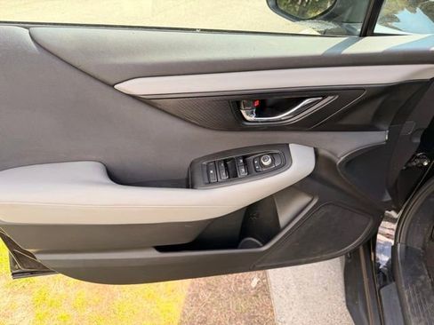 Used 2022 Subaru Outback Premium AWD/4WD image 19