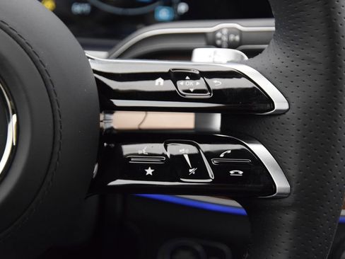 New 2025 Mercedes-Benz GLS 580 4MATIC image 26