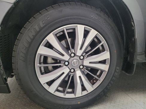 Used 2019 Nissan Pathfinder SV FWD image 31