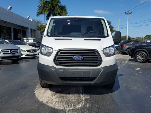 Used 2019 Ford Transit 250 130 Low Roof image 4