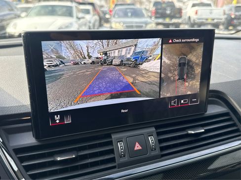 Used 2022 Audi SQ5 Premium Plus w/ Premium Plus Package image 32