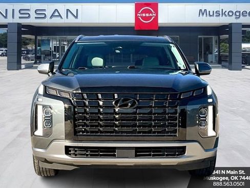 Used 2024 Hyundai Palisade SEL image 2