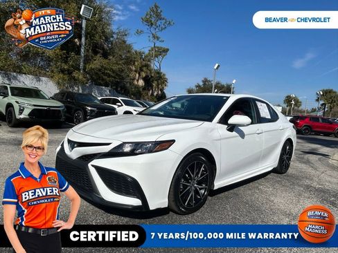 Used 2024 Toyota Camry SE w/ Audio Upgrade Package image 1