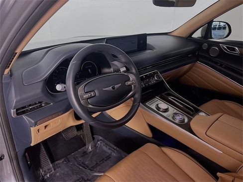 Used 2023 Genesis GV80 2.5T w/ Prestige Package image 10