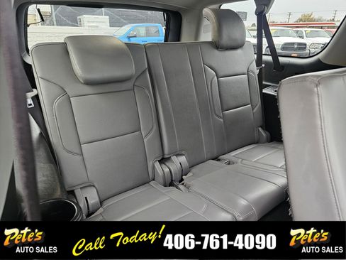 Used 2020 Chevrolet Suburban LT image 15
