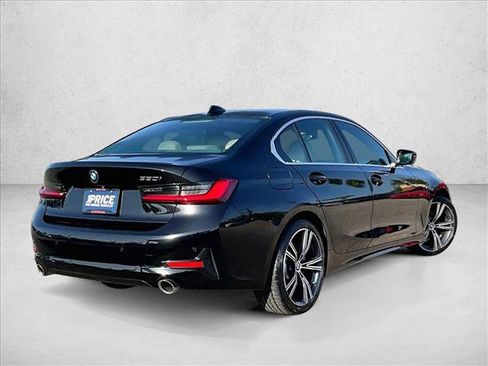 Used 2020 BMW 330i Sedan w/ Convenience Package RWD image 2
