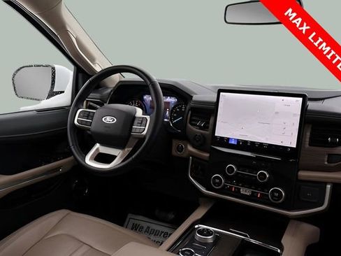 Used 2023 Ford Expedition Max Limited image 25