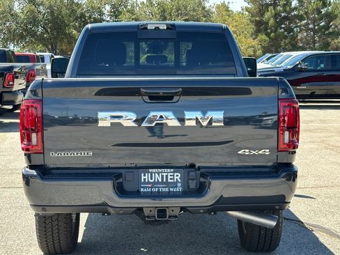 New 2026 RAM 2500 Laramie w/ Sport Appearance Package AWD/4WD image 6