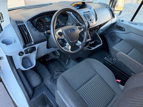 Used 2016 Ford Transit 150 XL image 2