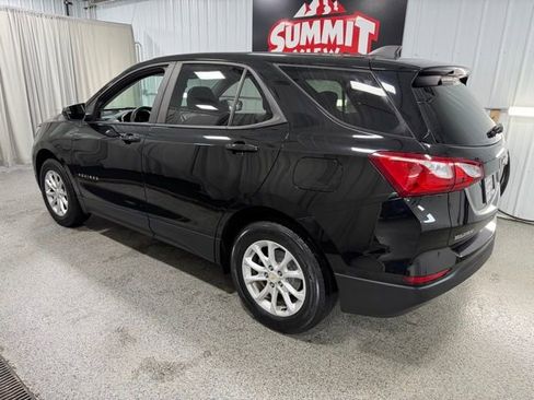 Used 2020 Chevrolet Equinox LS image 6