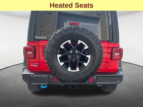 Used 2025 Jeep Wrangler Unlimited Rubicon 4xe w/ Safety Group AWD/4WD image 10