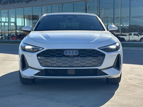 Used 2025 Audi A5 2.0T Premium w/ Convenience Package image 2