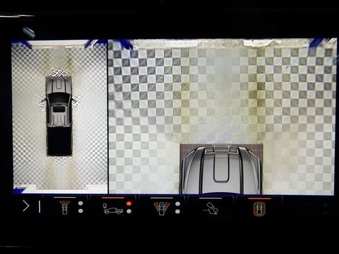 Used 2025 GMC Sierra 2500 Denali w/ Denali Reserve Package image 17