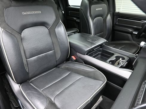Used 2022 RAM 1500 Laramie AWD/4WD image 40
