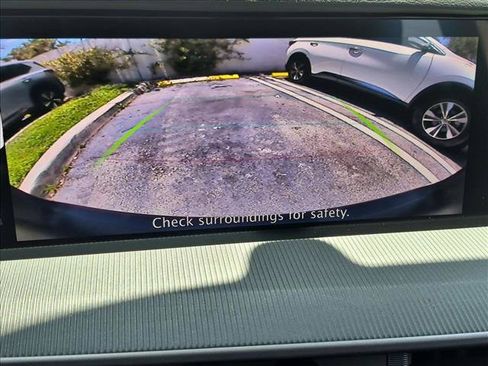 Certified 2025 Nissan Murano SV FWD image 13
