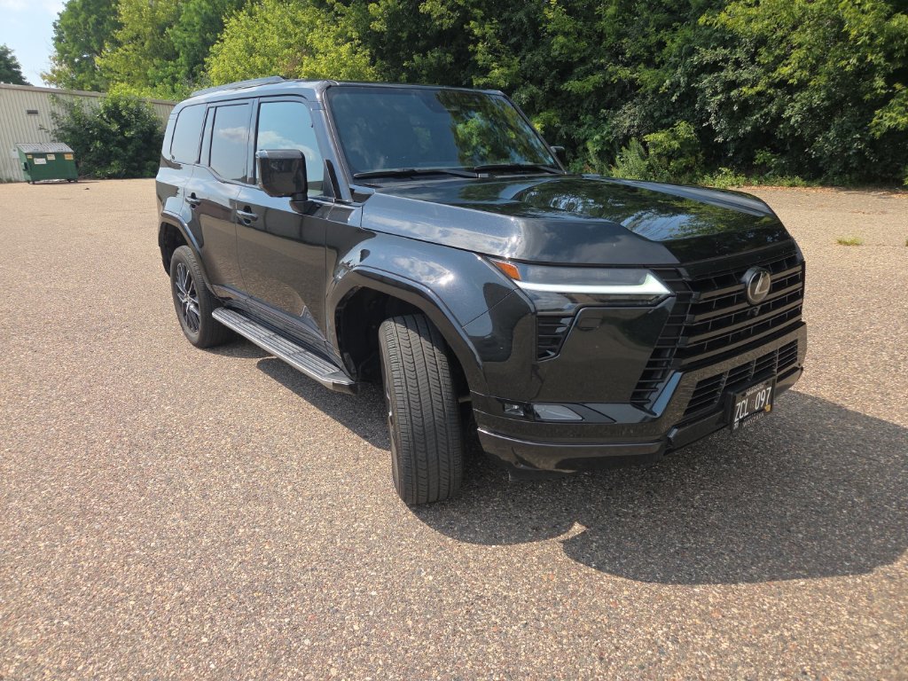 Used 2024 Lexus GX 550 w/ Accessory Package (2T) AWD/4WD image 26