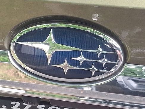 Certified 2024 Subaru Ascent Limited w/ Technology Package image 28