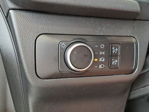 Used 2025 Ford Escape ST-Line FWD image 13
