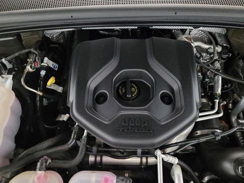 Used 2022 Jeep Grand Cherokee Limited 4xe w/ Luxury Tech Group II image 30