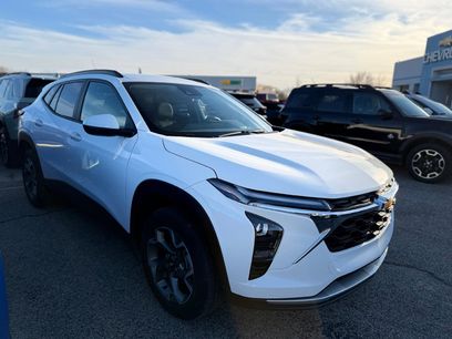 Used 2025 Chevrolet Trax LT w/ LT Convenience Package