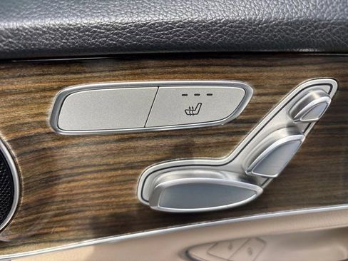 Used 2019 Mercedes-Benz C 300 Sedan image 55