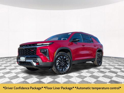 Used 2026 Chevrolet Traverse Z71 w/ Driver Confidence Package image 2