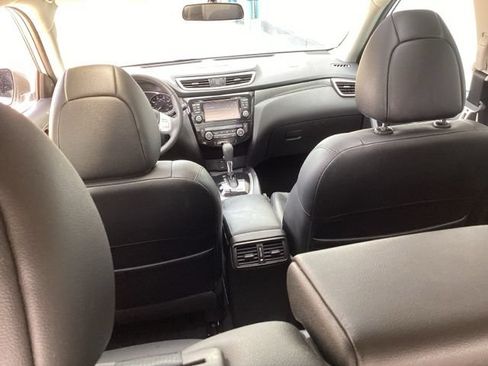 Used 2016 Nissan Rogue SL w/ SL Premium Package AWD/4WD image 13