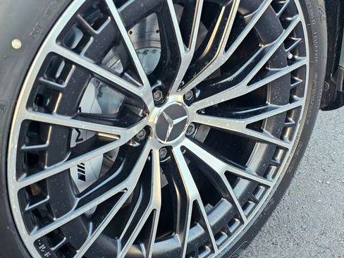 New 2026 Mercedes-Benz GLC 43 AMG 4MATIC image 6