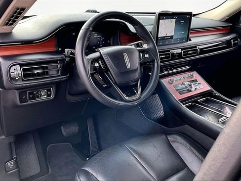 Used 2024 Lincoln Aviator Reserve image 14