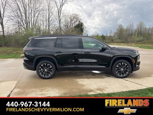 New 2026 Chevrolet Traverse LT w/ Sun and Wheel Package image 10