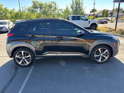 Used 2021 Hyundai Kona Ultimate w/ Cargo Package AWD/4WD image 4