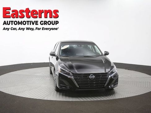 Used 2025 Nissan Altima 2.5 SV FWD image 52