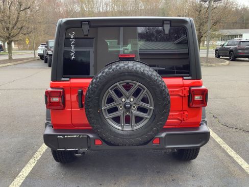 New 2025 Jeep Wrangler Unlimited Sport image 6