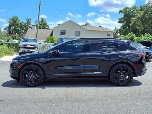 Used 2024 Chevrolet Equinox EV RS FWD image 4