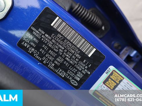 Used 2025 Hyundai Elantra Sport FWD image 36