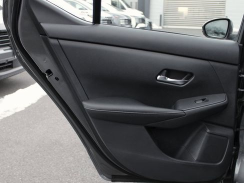 Certified 2020 Nissan Sentra SV image 17