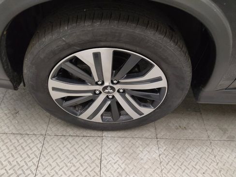 Used 2025 Mitsubishi Outlander Sport AWD image 31
