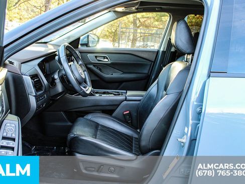 Used 2023 Nissan Rogue Platinum w/ Platinum Premium Package image 16