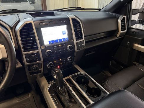 Used 2020 Ford F150 Lariat w/ Equipment Group 502A Luxury image 15