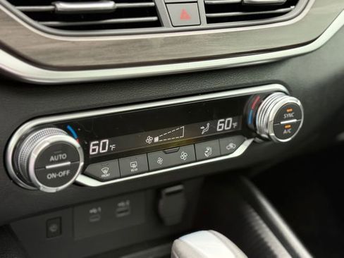 New 2026 Nissan Altima 2.5 SV w/ SV Special Edition Package FWD image 16